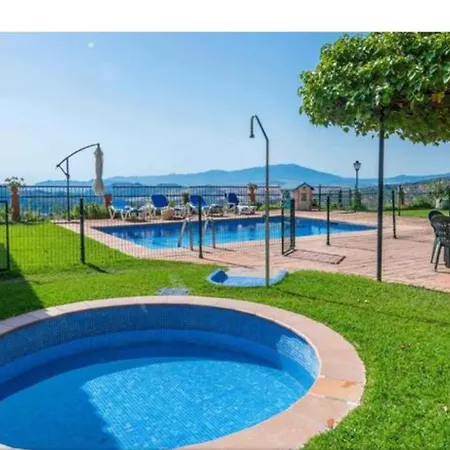 Holiday home Paca Perea *